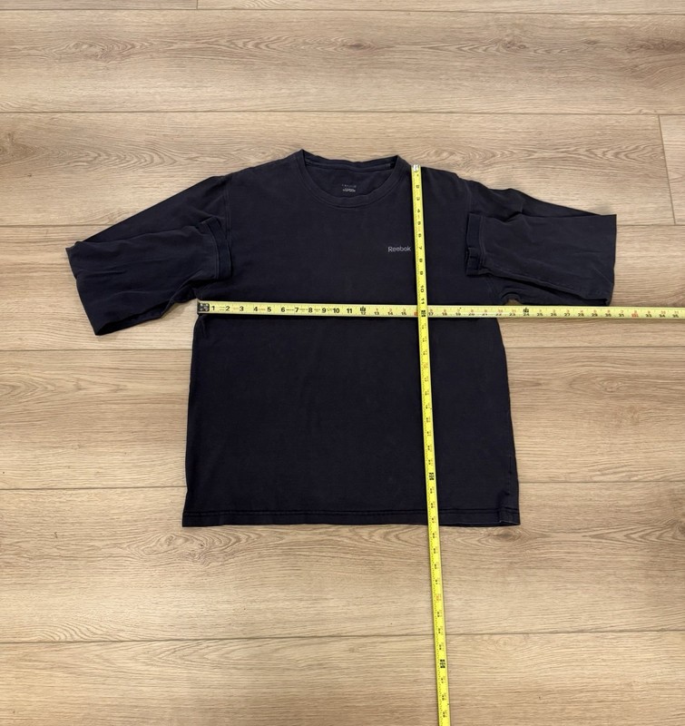 Reebok Black Long Sleeve T Shirt Men XL Vintage Faded Minimal Logo Athletic Tee gallery