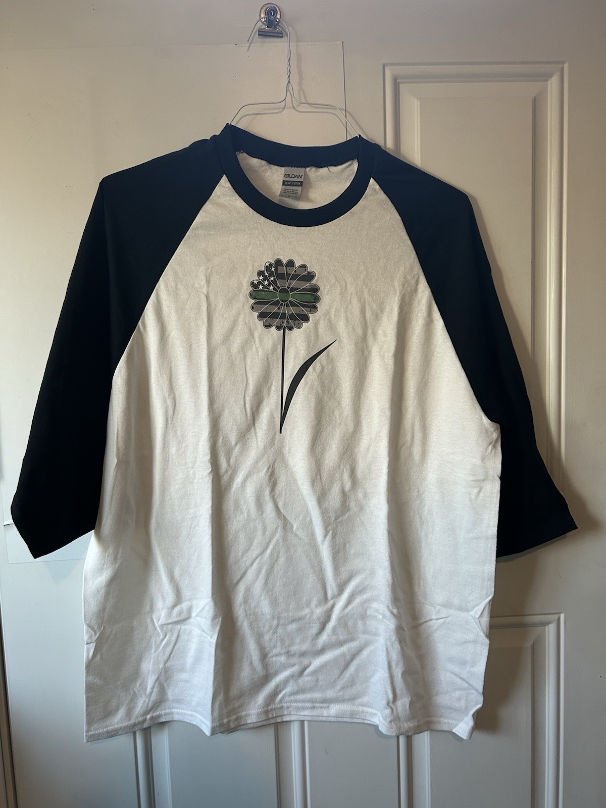 GREEN LINE Gildan Heavy Cotton Raglan T-Shirt Black White Flower Flag Graphic gallery