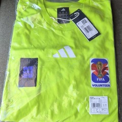 adidas Men’s Yellow Soccer Jersey T-Shirt S Short Sleeve Poly Crew Logo FVVC26