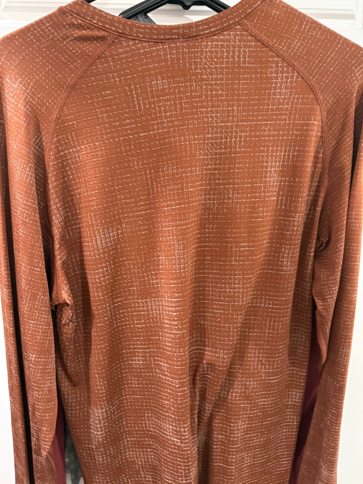 Lululemon Men's Long Sleeve Shirt Size Medium Grey and Black swirl color gallery