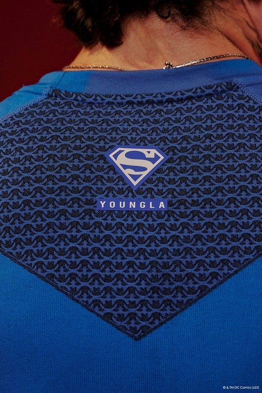YOUNGLA Superman 4217 Compression Shirt - Size XL - Blue gallery