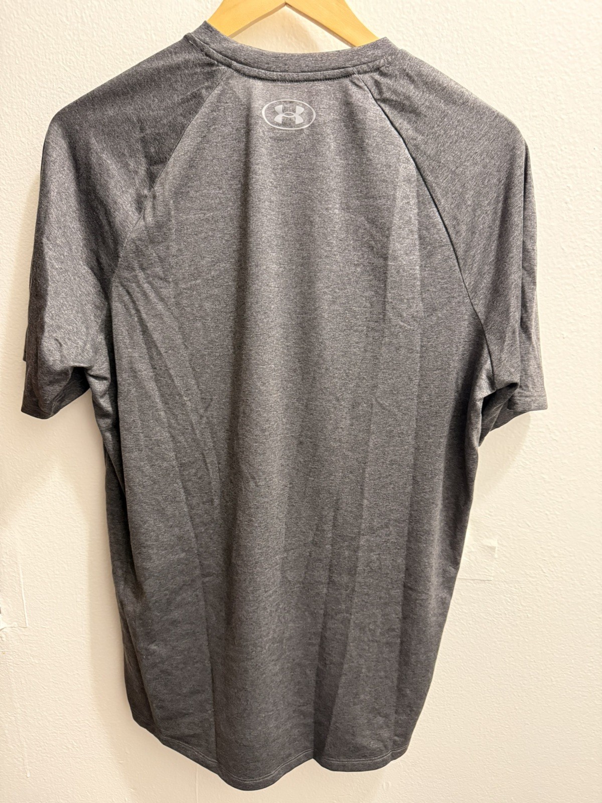Under Armour Mens NASA Shirt LARGE Kennedy Space Center gallery