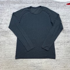 Lululemon Metal Vent Shirt Medium Gray Long Sleeve Hiker Trail Climb Casual Mens