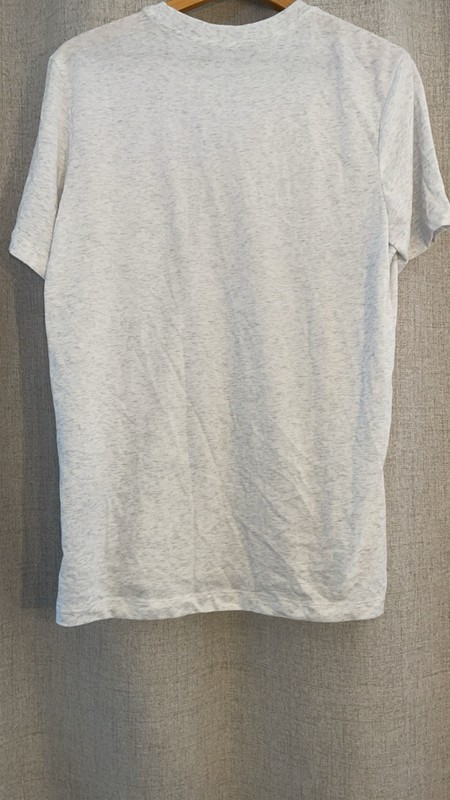 Nike Dri-Fit Size Medium Light Gray T-Shirt Super Soft New W/out Tags gallery