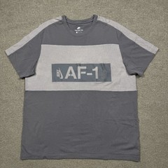 Nike Men’s Shirt Size XL Gray Short Sleeve Crew Neck Swoosh Air Force AF-1 Tee