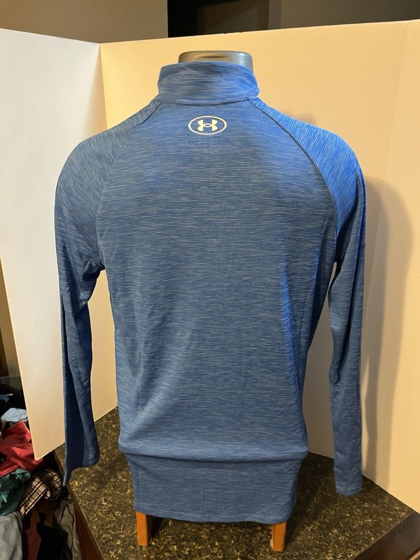 Under Armour Men’s LS 1/4 Zip Pullover Blue Striped Small Polyester - NWT gallery