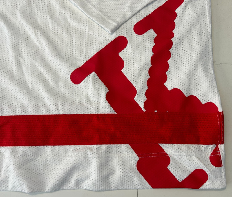 NIKE SPORTSWEAR CLUB MEN'S OVERSIZED HOCKEY JERSEY SIZE XL HV1137-100 NWT gallery