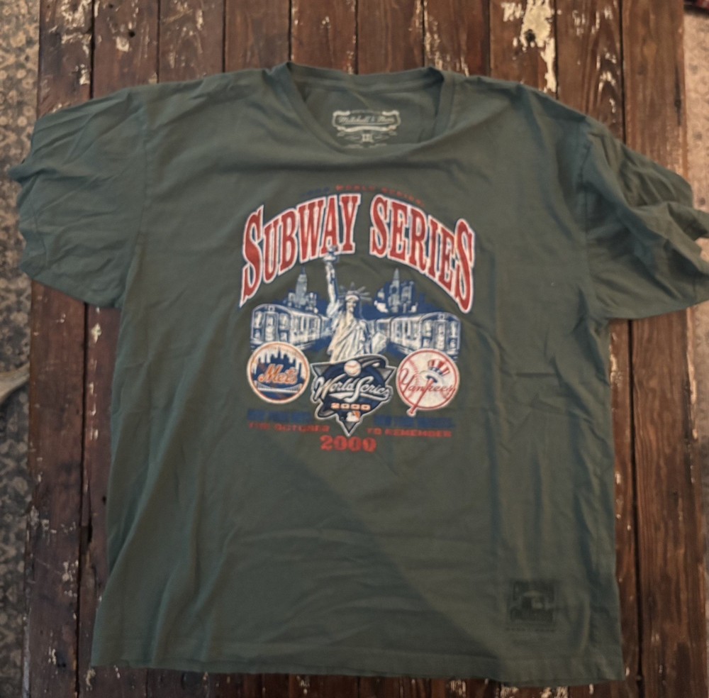 Mitchell & Ness Retro Subway Series 2000 World Series T-Shirt Men's Size 2XL
