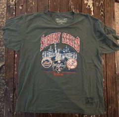 Mitchell & Ness Retro Subway Series 2000 World Series T-Shirt Men’s Size 2XL
