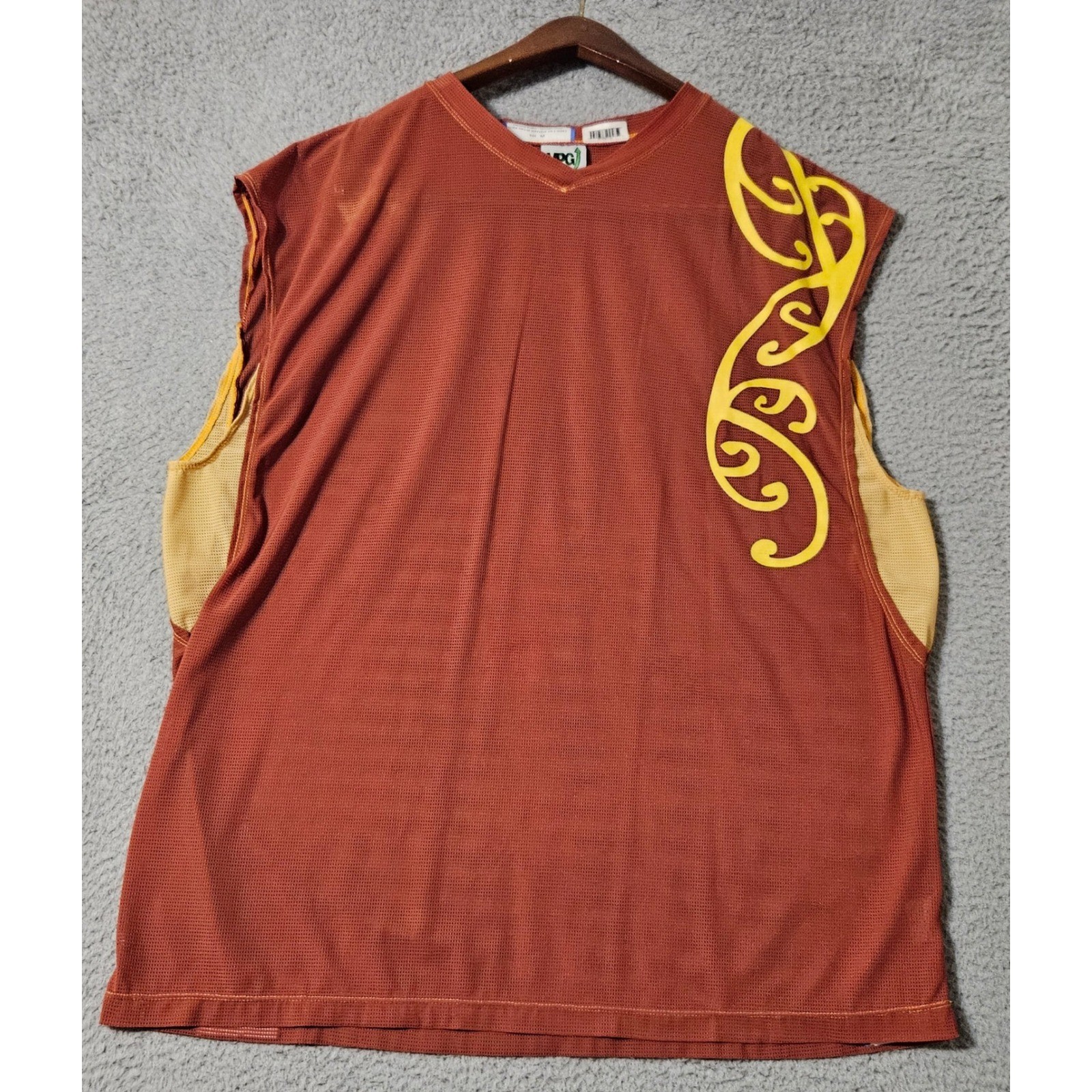 Universal Studios Volcano Bay Slide Ops Sleeveless Tank Top Mens Size Medium gallery