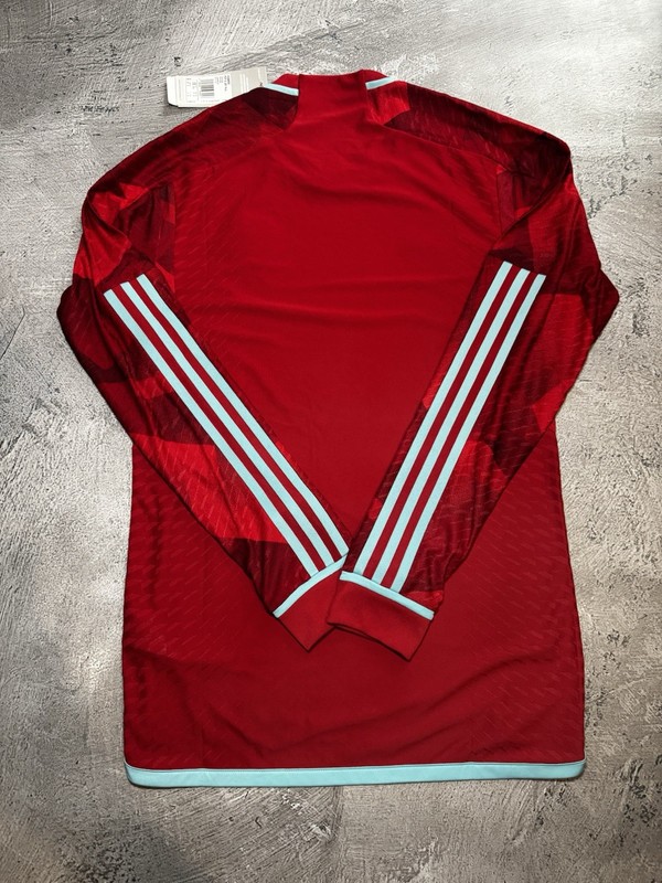 ADIDAS Colombia Player Edition 2022 Away Long Sleve Jersey - HD8855 - Rare. gallery