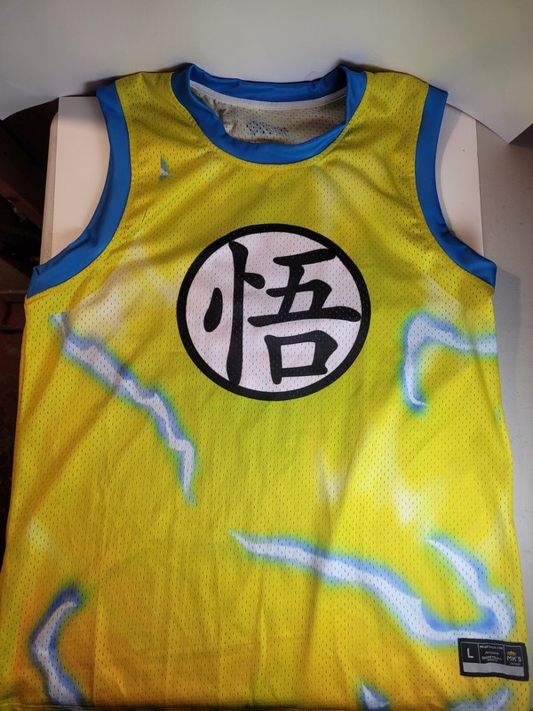 Dragon Ball Goku Jersey #4 Large. A7 gallery
