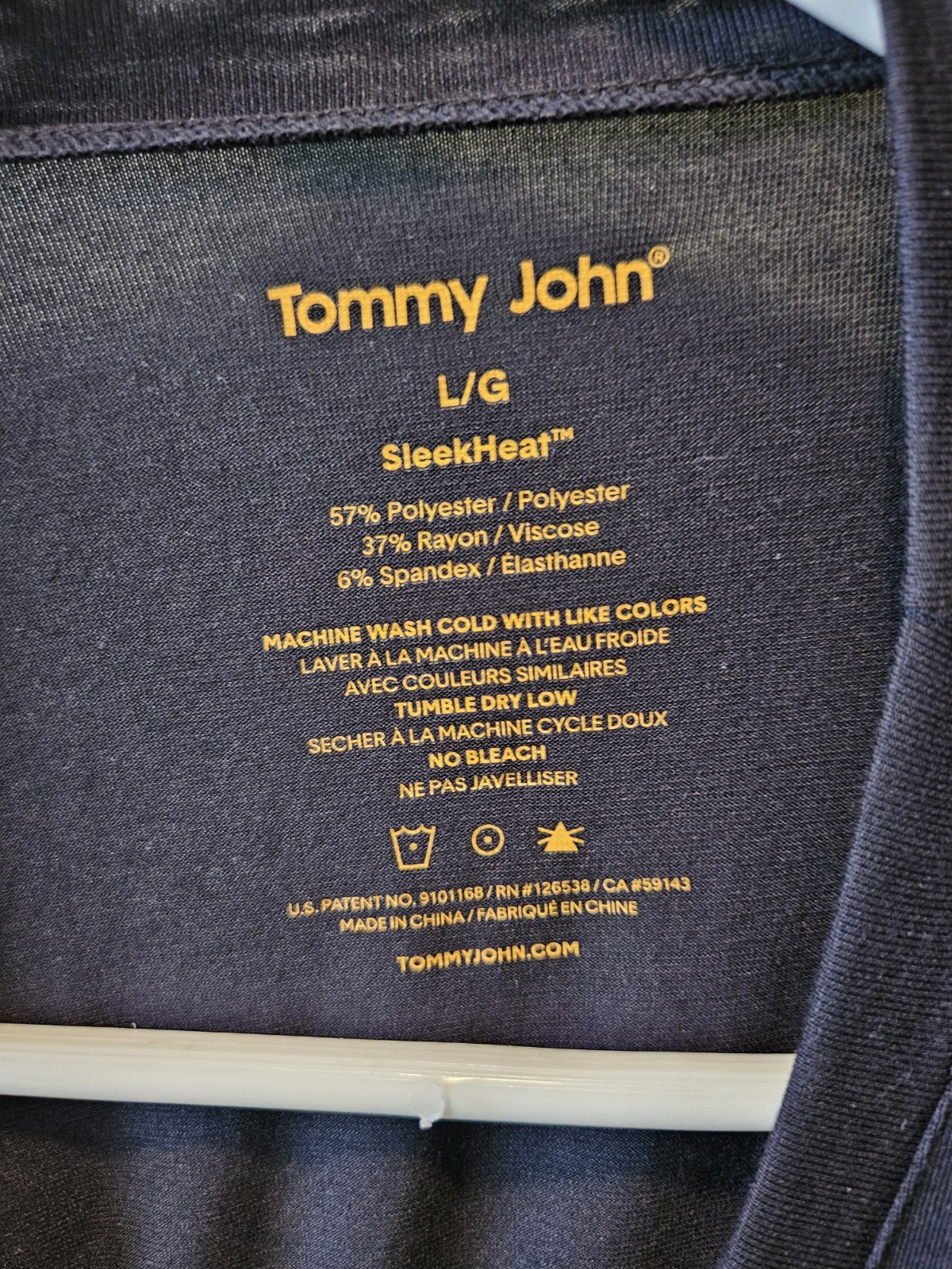 Tommy John SleekHeat Base Layer Long Sleeve Shirt Large L Crew Neck Long Johns gallery