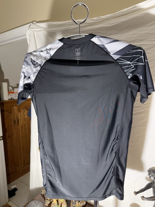 Huge Sports Black Compression Shirt: Large gallery