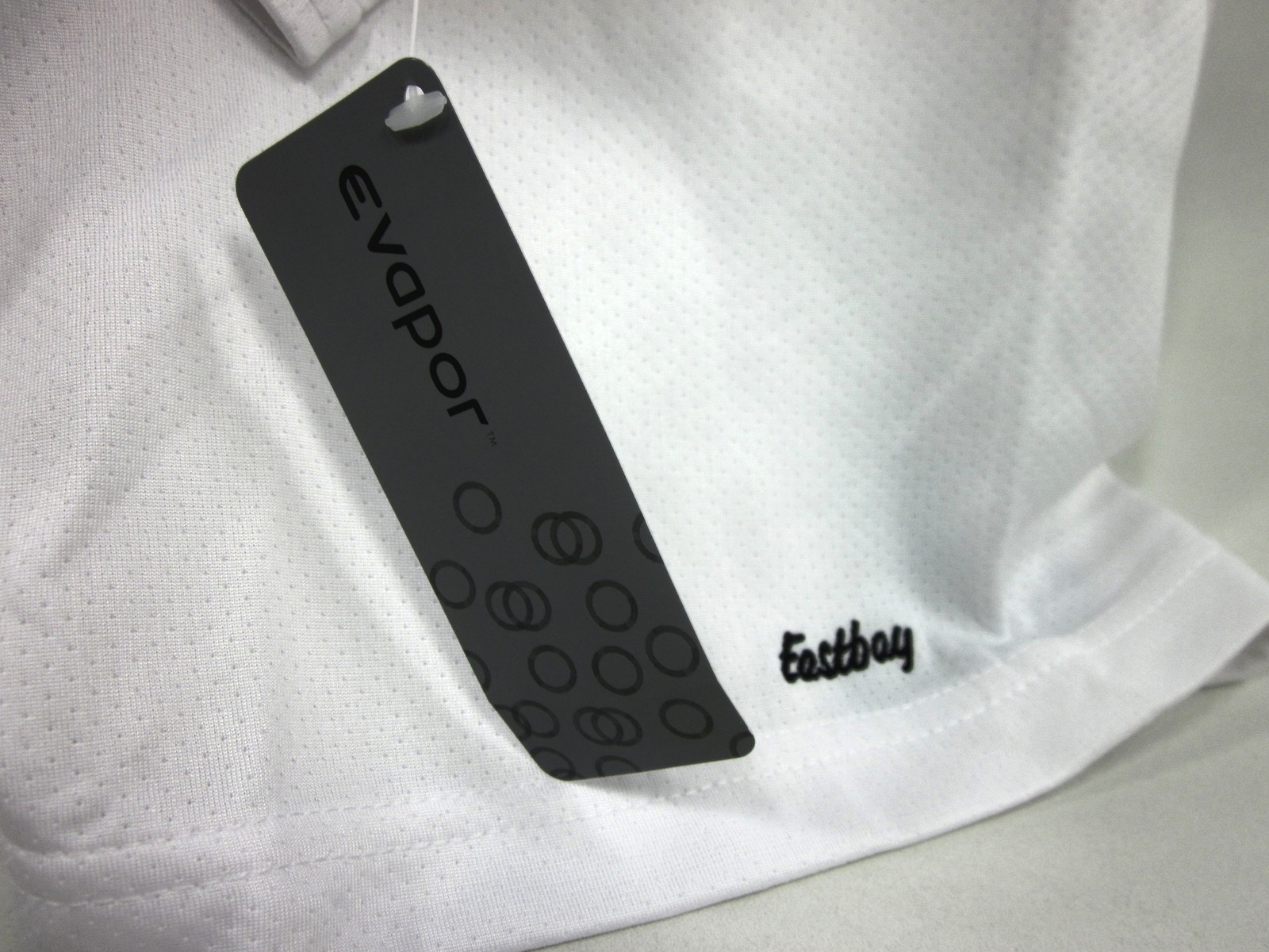 EASTBAY, EVAPOR, LONGSLEEVE WHITE TRACK SHIRT, SMALL, POLYESTER, 1232205, NEW gallery