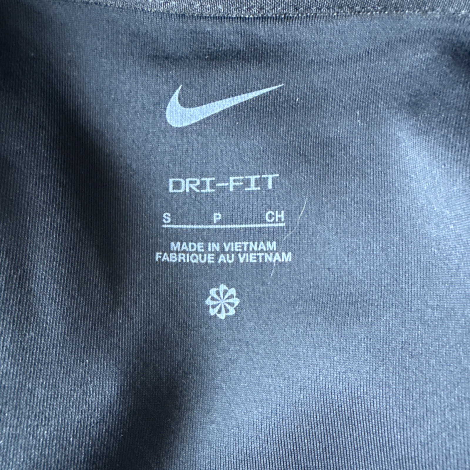 Nike Dri Fit Long Sleeve Black Golf Pullover 1/4 Zip S/M gallery