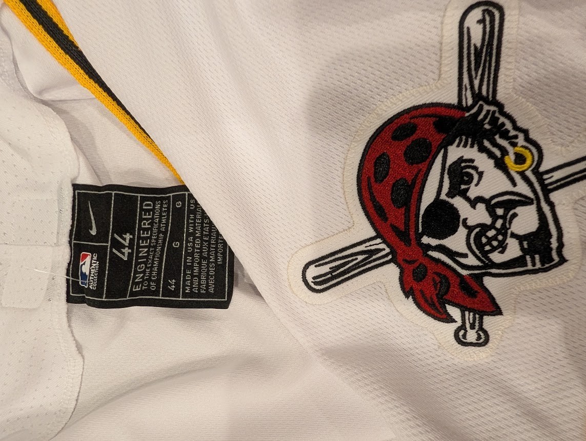 Nike Men's Authentic Pittsburgh Pirates Stitched Vapor Jersey 44 elite flex base gallery