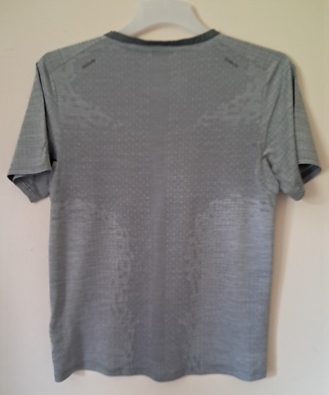 Nike Dri Fit Techknit Ultra ADV Smoke Grey Small Mens DM4753-010 (3788) gallery