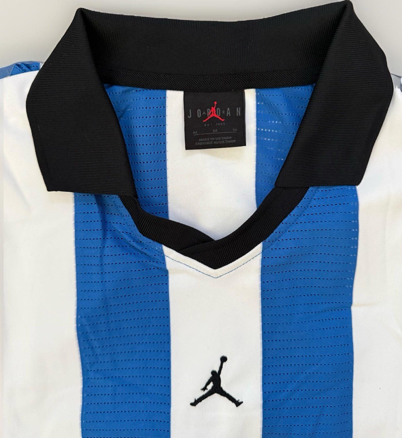 Jordan Brooklyn Collegiate Goalie Top (HV0107-133). Men's Size Medium gallery