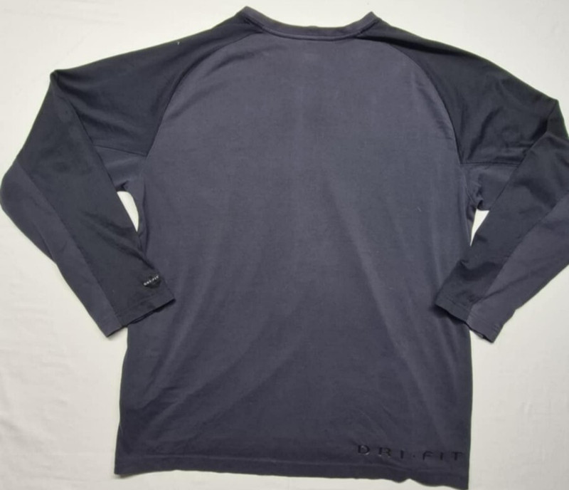 Nike Baskeball logo Dri-fit men's long sleeve two tone black shirt sz. XXL gallery