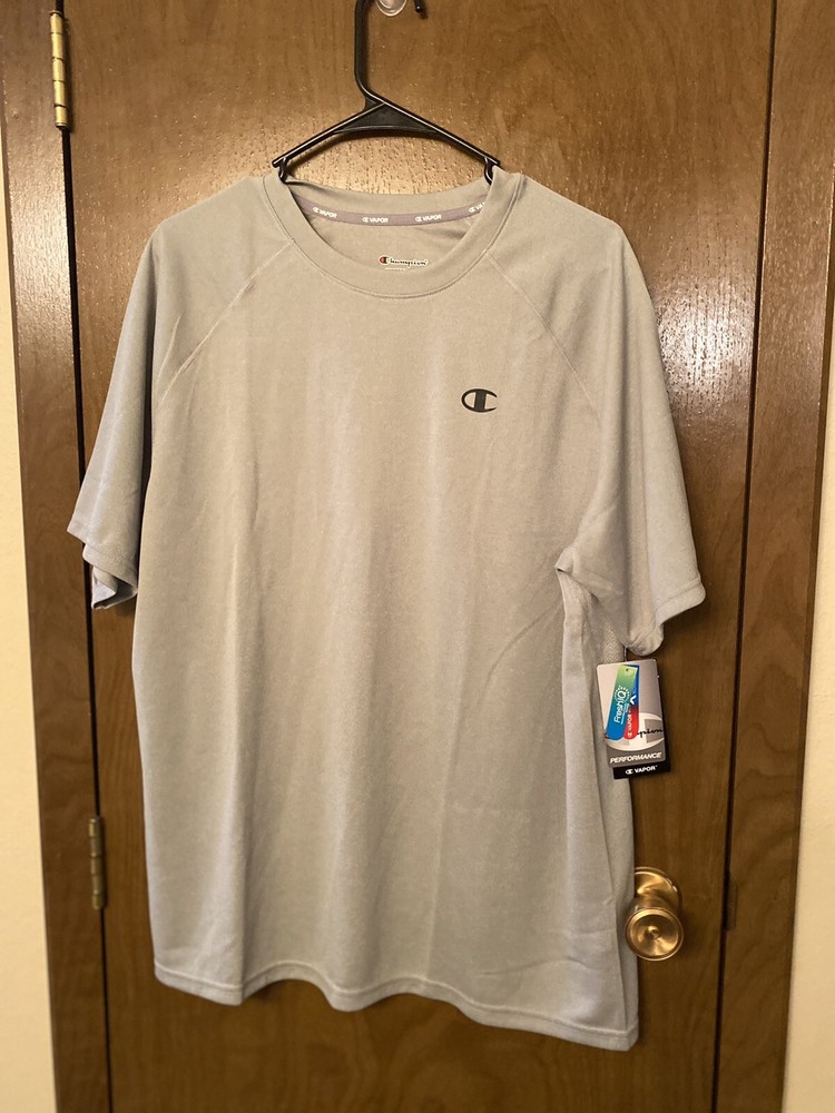 NWT Champion preformance T-shirt large gray