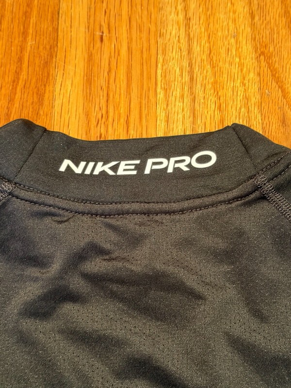 Nike Pro Dri-FIT Men's Black Turtleneck Long Sleeve Slim Fit Top Size S gallery