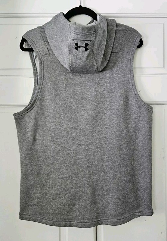 Under Armour Wrestling Sleeveless Hoodie Gray Pullover Workout Medium Fitted Zip gallery