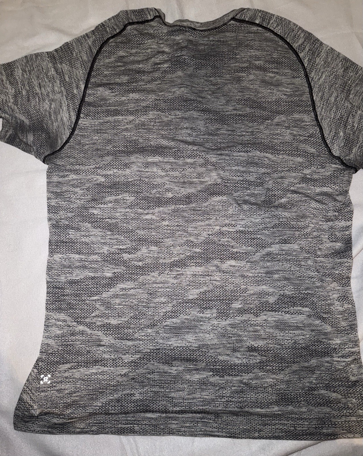 Lululemon Seamless Shirt Camo Gray Men's XL Athletic Lightweight Tee Workout gallery