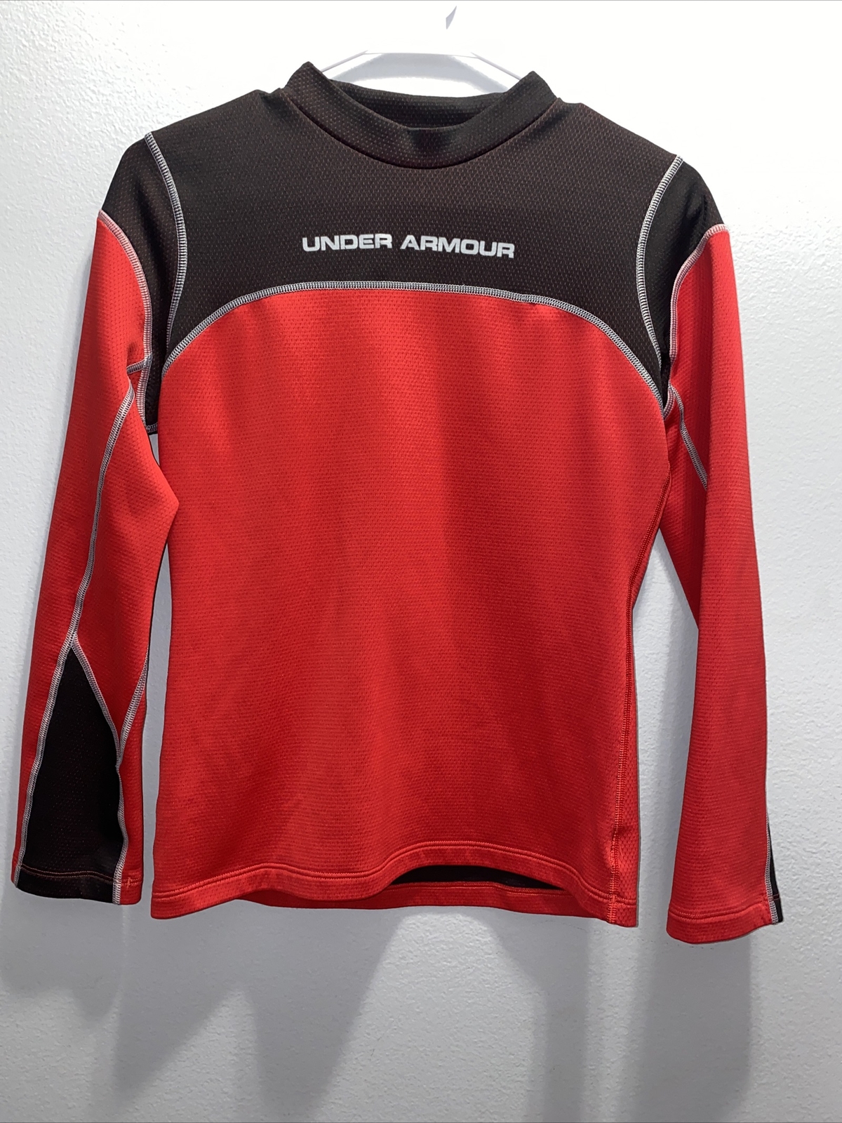 UNDER ARMOUR COLDGEAR LONG SLEEVE FITTED COUPE YXL RED BLACK gallery