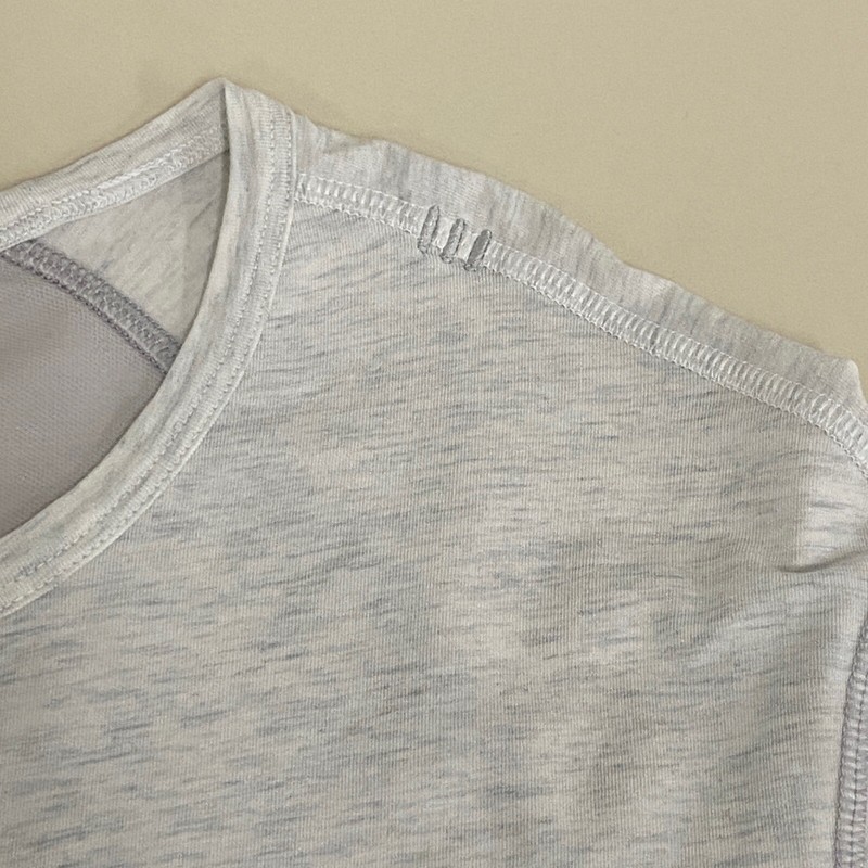 Lululemon In Your Element Short Sleeve Shirt Mens S/M Gray Two Tone Chest Pocket gallery