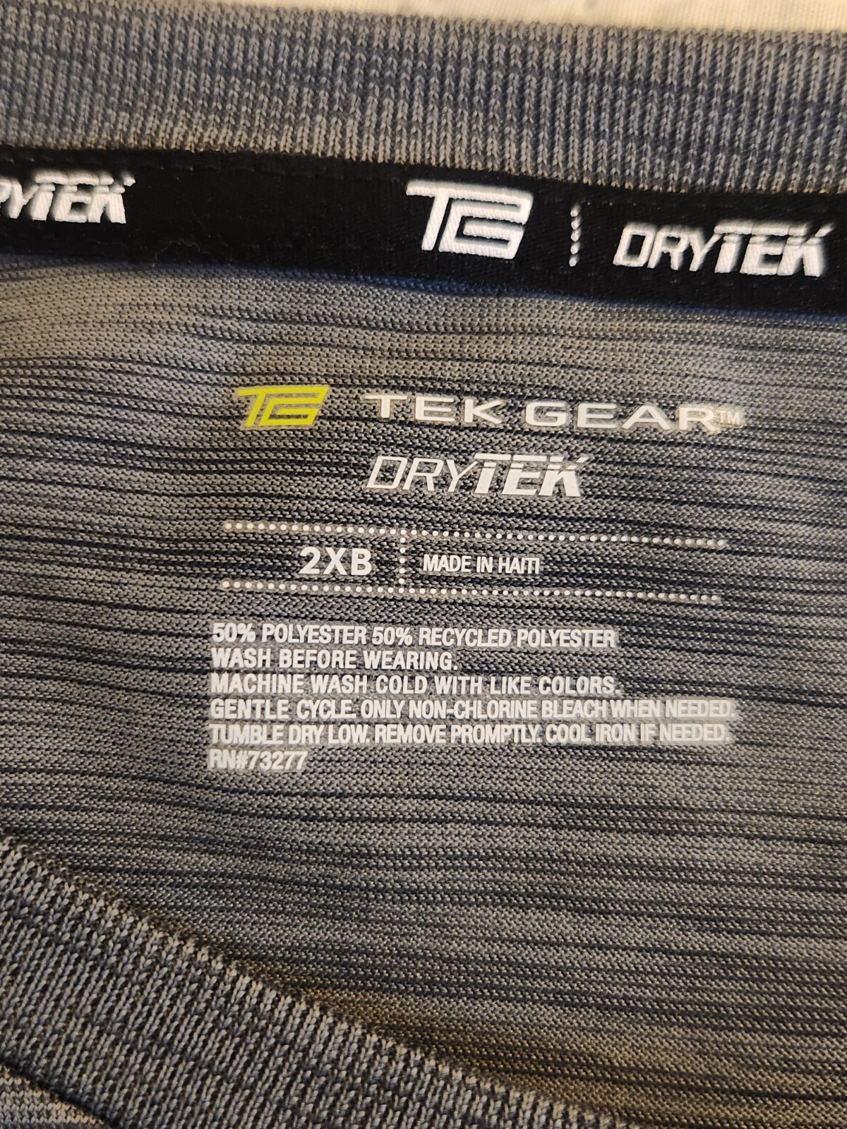 Tek Gear Mens 2XB Slate Hawk Active Performance Dry Tek Short Sleeve Shirt gallery