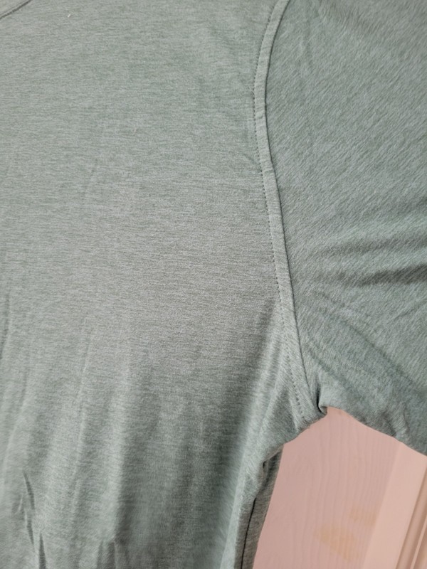 Vuori Strato Tech Tee Men’s Large Sea Pine Heather Green Athletic gallery