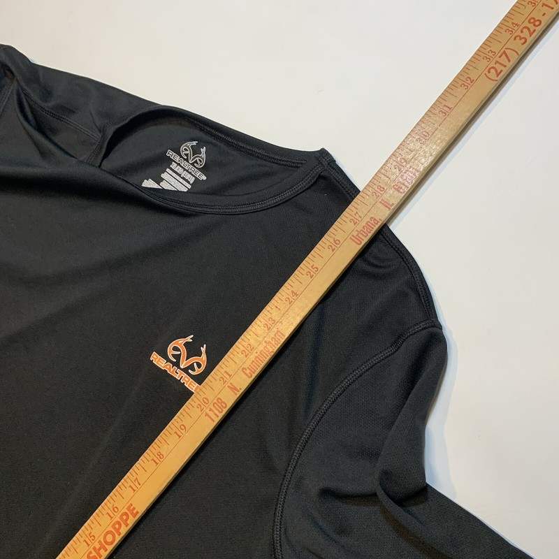 Realtree Men's Long Sleeve Black/Orange (XL) Base Layer Hunting Hiking Fishing gallery