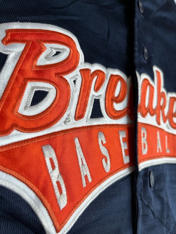 Vintage Teamwork Athletic Apparel Breakers Baseball Jersey Youth Medium (18x29) gallery
