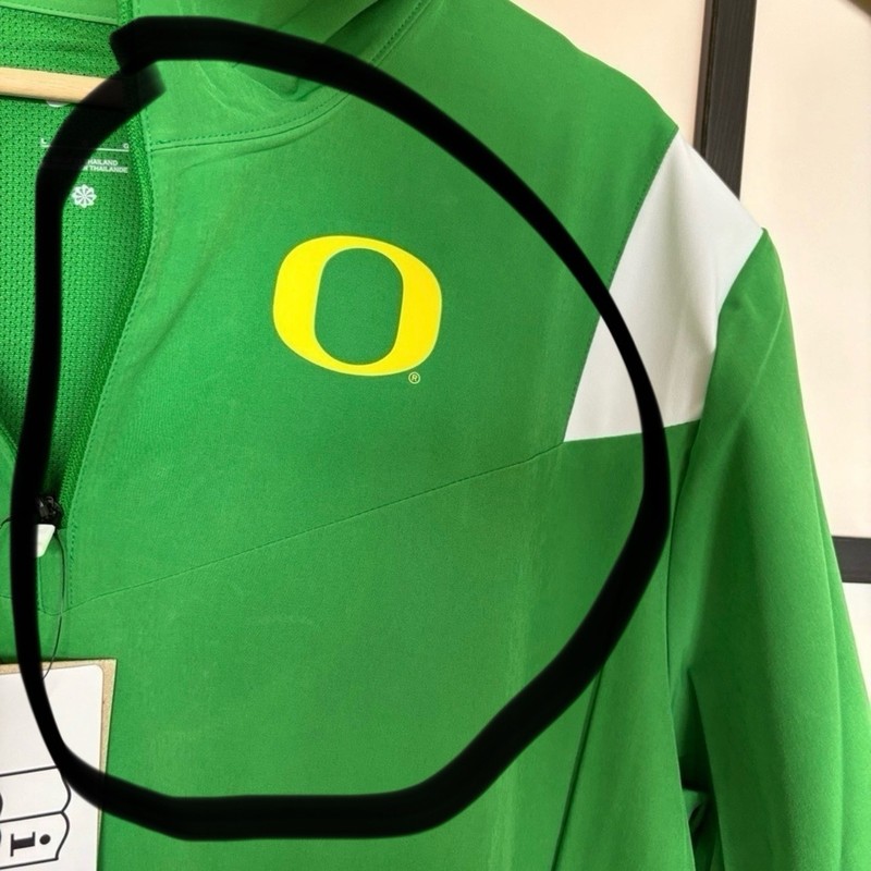 Nike Oregon Ducks 1/4 Zip Sideline Men’s Pullover Large Short Sleeve NWT* READ gallery