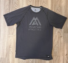 THE NORTH FACE Men’s Mountain Athletics Performance GRAY T-Shirt Size Mens M