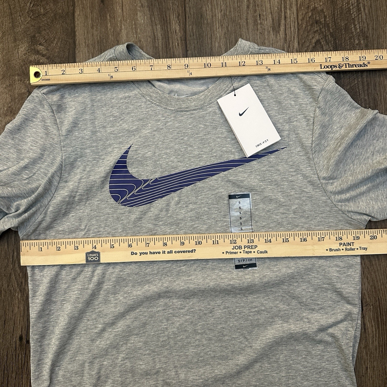 Nike Dri-Fit Activewear Sport T-shirt Men’s Size S Grey New gallery