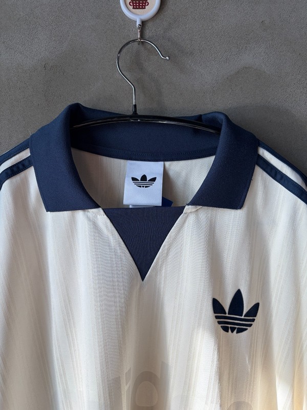 adidas Originals Collared Goalie Top Men's Lifestyle T-Shirts Tee AsiaFit KB5435 gallery