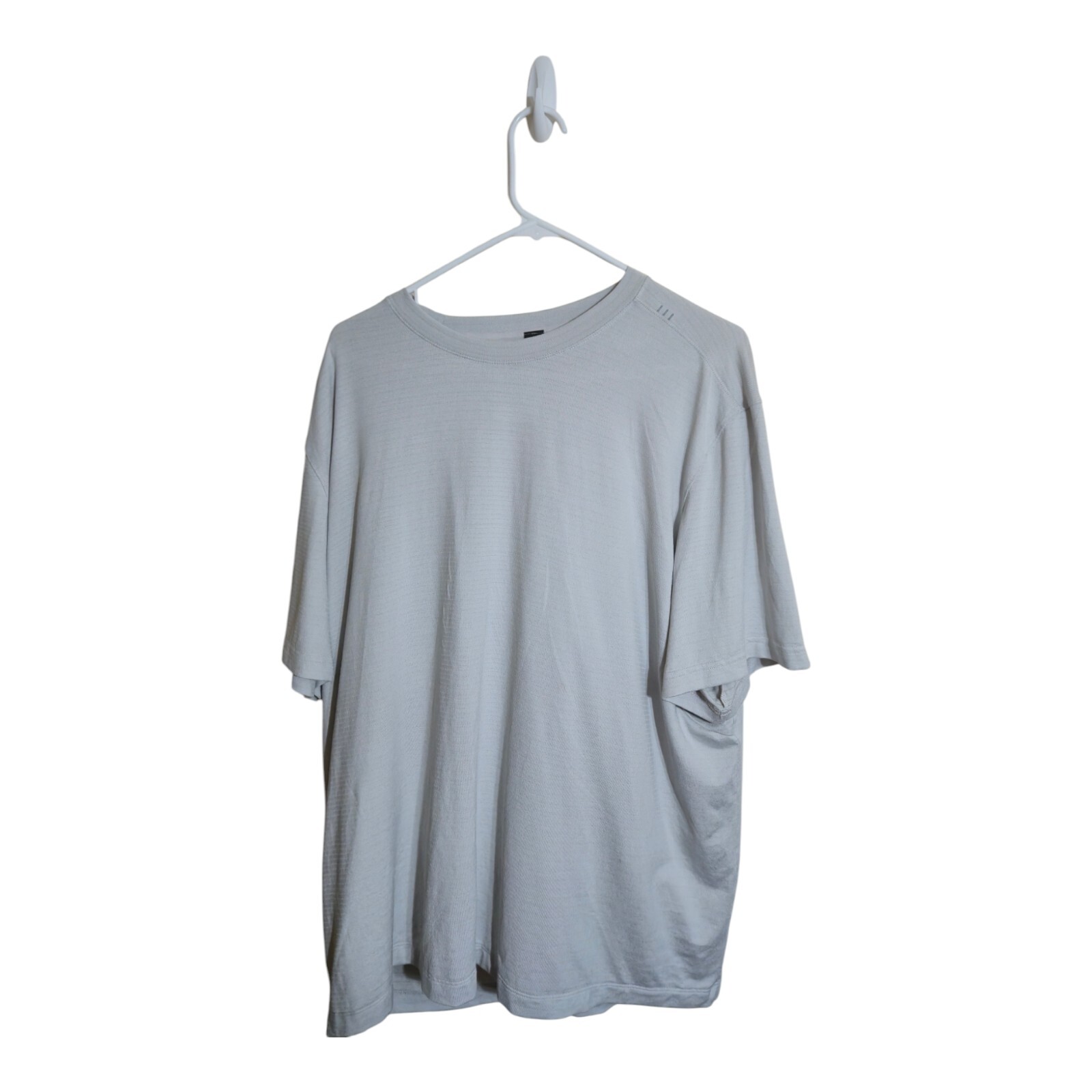Lululemon Shirt Men XL Metal Vent Tech Athleisure Sportswear Gym Train Crossfit gallery