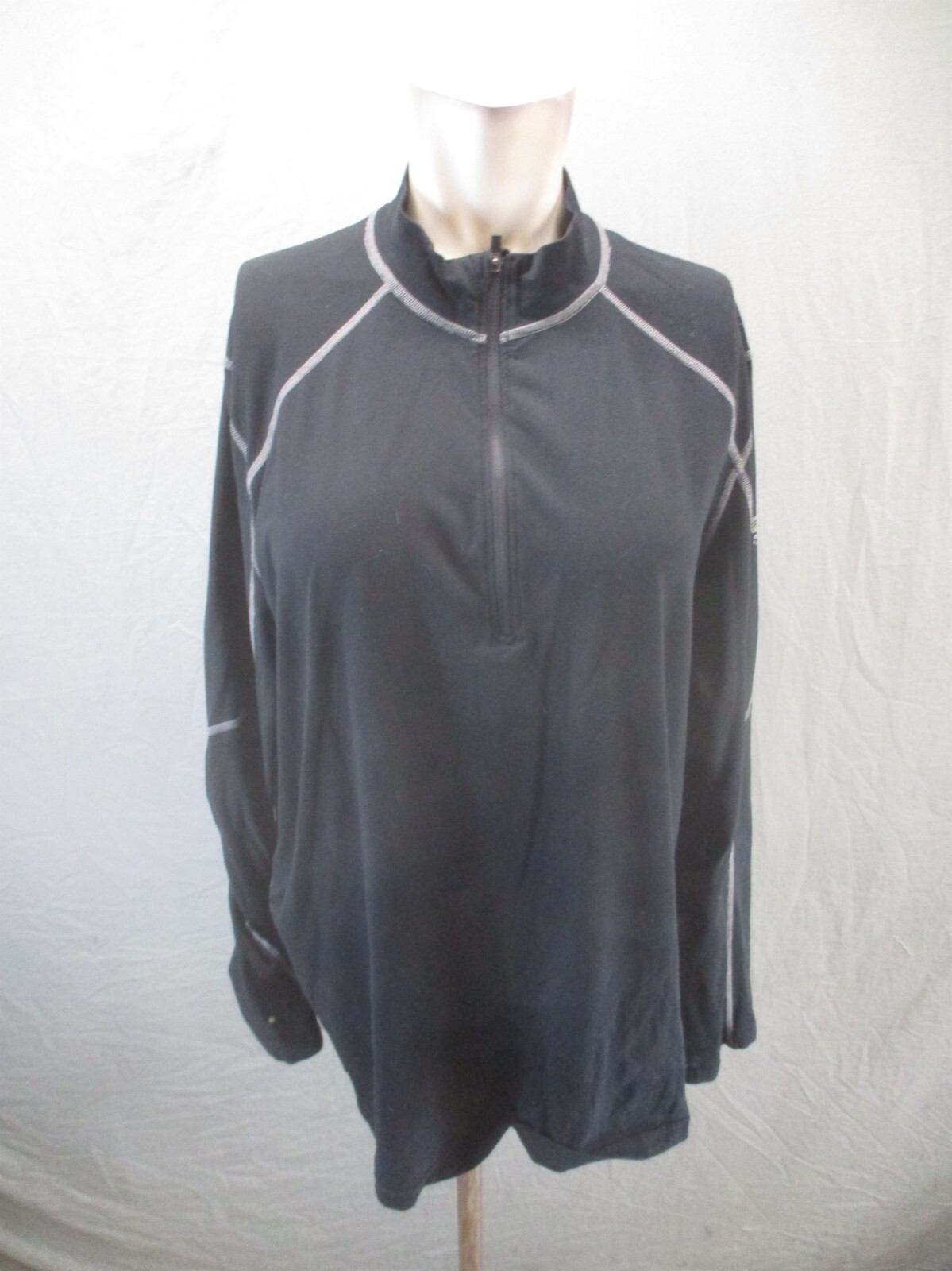 MOUNTAIN HARDWEAR Size L Mens 1/2 Zip High Neck Breathable Athletic Pullover 411 gallery