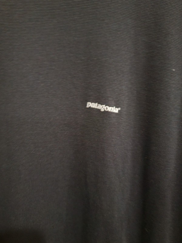 Patagonia Performance Base Layer Capilene Black Shirt Long Sleeve Size L gallery