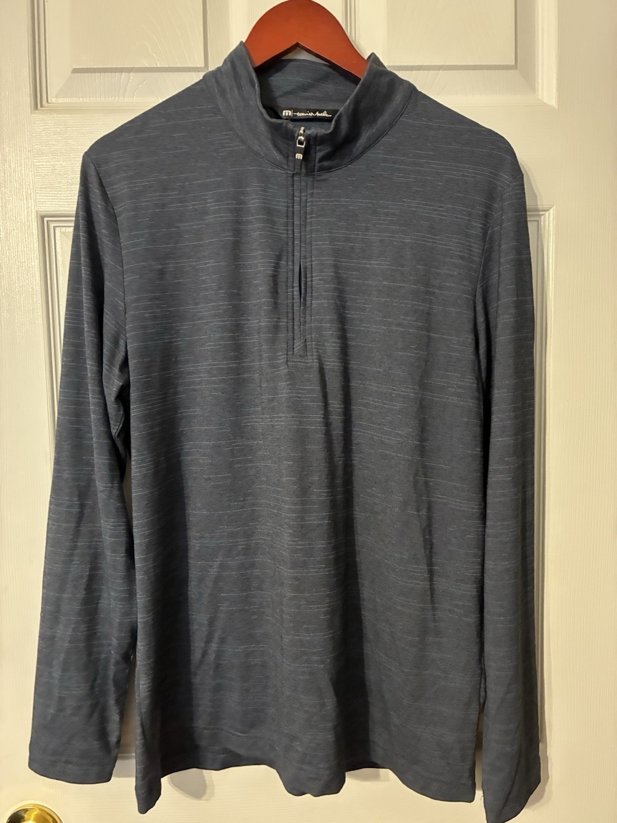 TravisMathew Men's M Regular Fit 1/4 Zip Mock Neck Gray Stretch Long Sleeve Top gallery