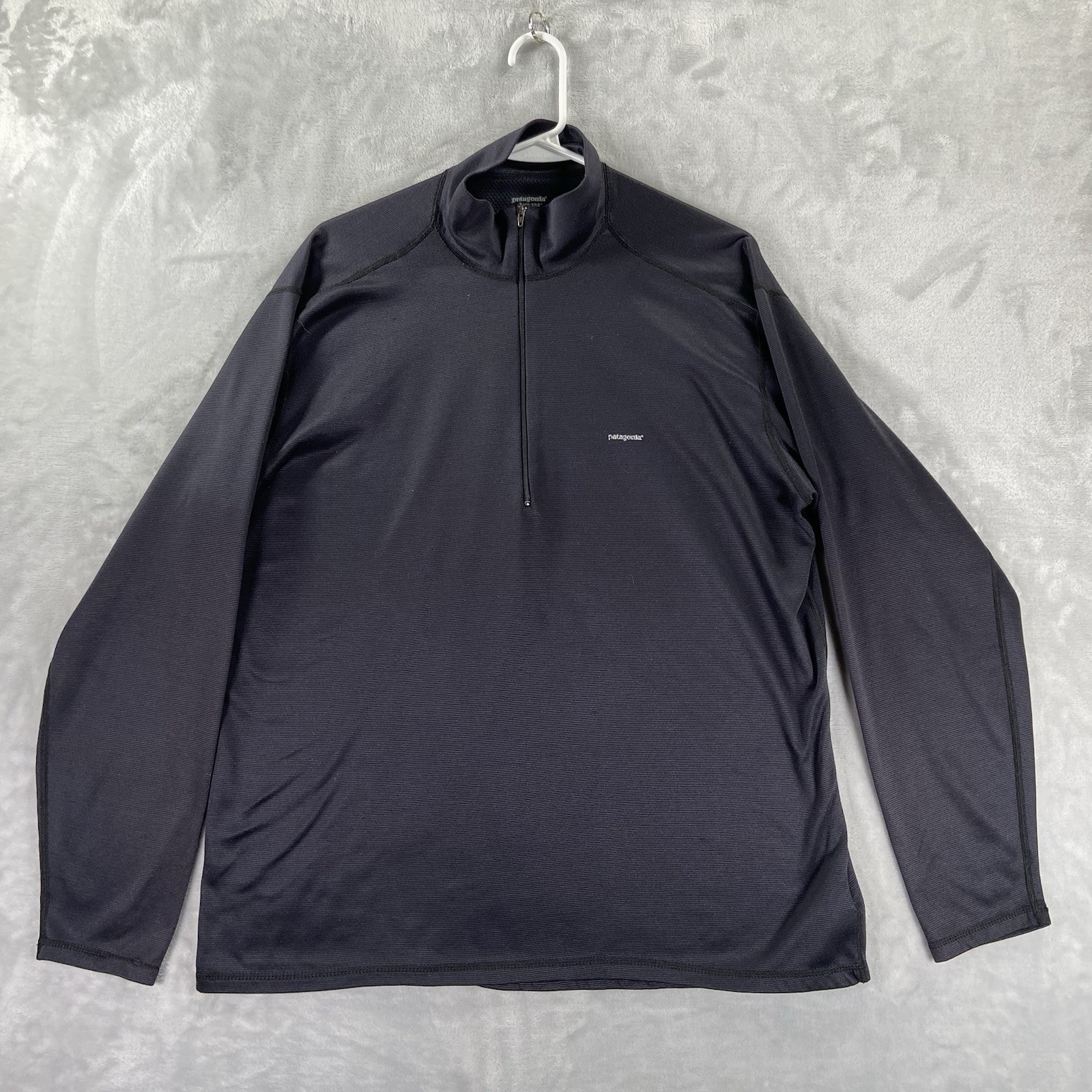 Patagonia Shirt men's XL Capilene 1/4 Zip Lightweight Pullover Baselayer Outdoor gallery