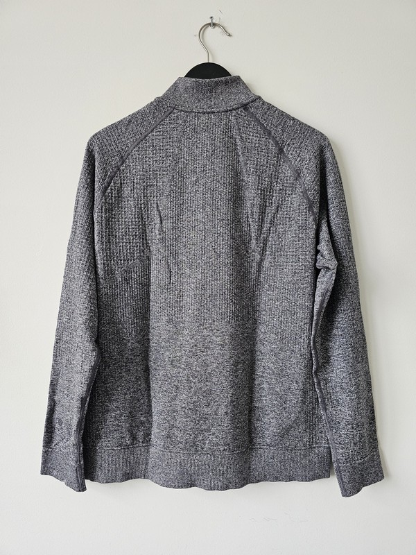 NWT LULULEMON BLK/WHT Grey Engineered Warmth Half Zip Top Men's XL gallery