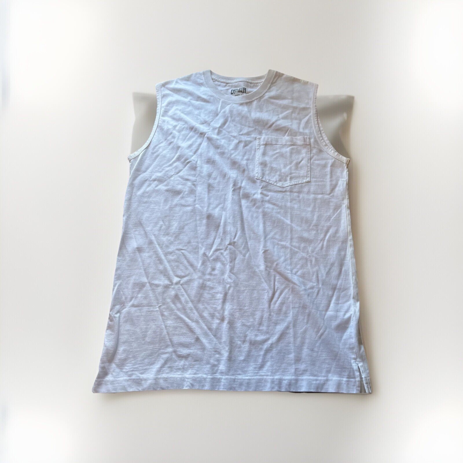 Duluth Trading Co Sleeveless Muscle Shirt Long Tail Men's Med Front pocket gallery