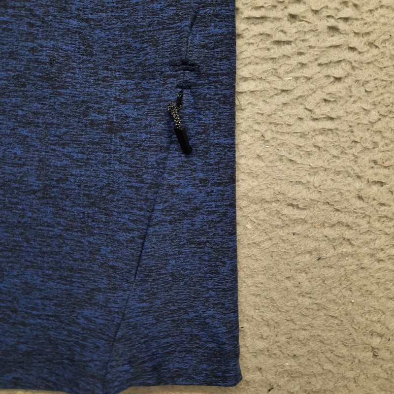 Lululemon Surge Warm Crew Neck Shirt Mens Large Blue Black Pullover Long Sleeve gallery