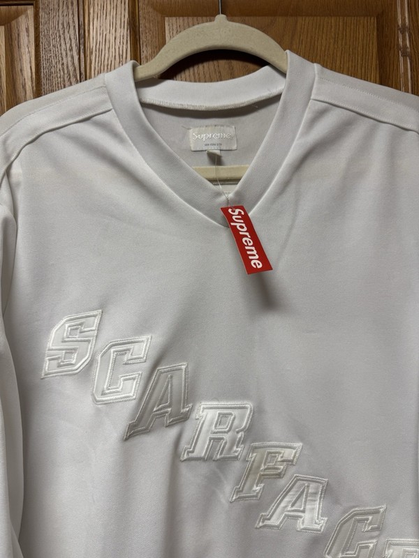 FW17 New Supreme Scarface Mens Hockey Jersey in White Montana Size L 83 Large gallery