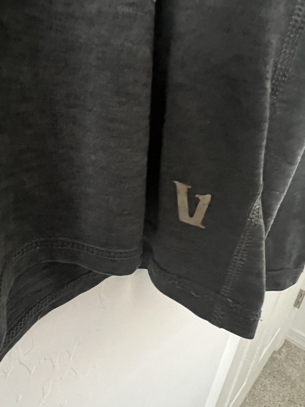 Vuori Ease Performance Half Zip 2.0 Men’s XXL Charcoal Heather Pullover Stretch gallery