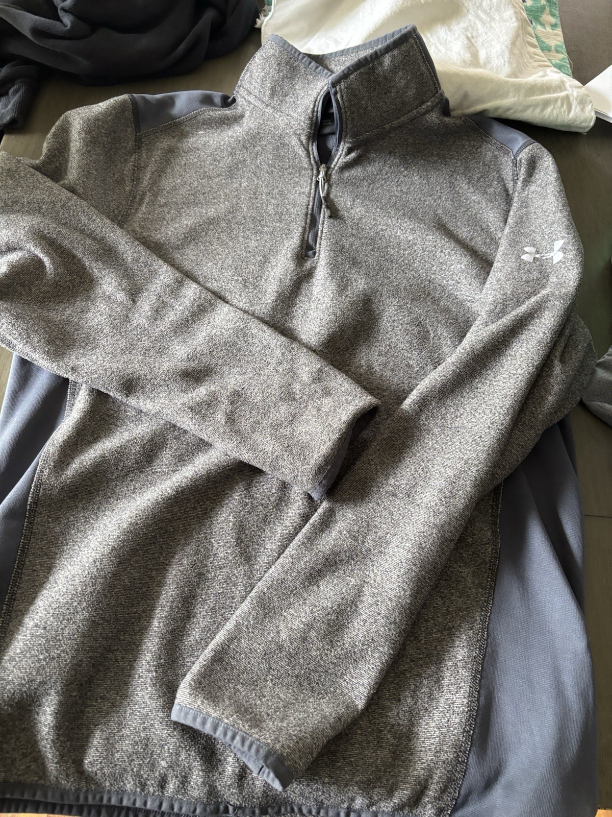 Under Armor 3/4 Zip Pullover Size Small Gray and Blue EUC gallery
