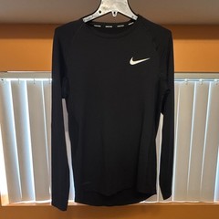 Nike Pro Men’s M Black Dri-FIT Polyester Crew Neck Long Sleeve Compression Tee
